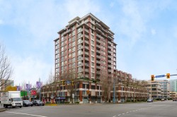 704-5933 Cooney Road Richmond, BC V6X 4H3