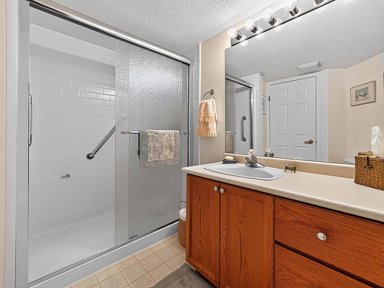 402-68 Richmond Street, New Westminster, BC