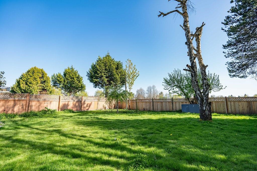 10280 Amethyst Avenue, Richmond, BC