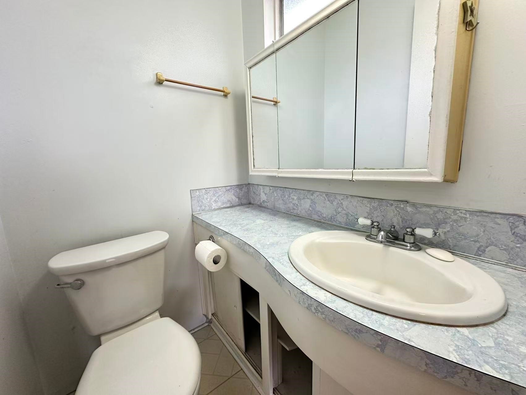 10280 Amethyst Avenue, Richmond, BC