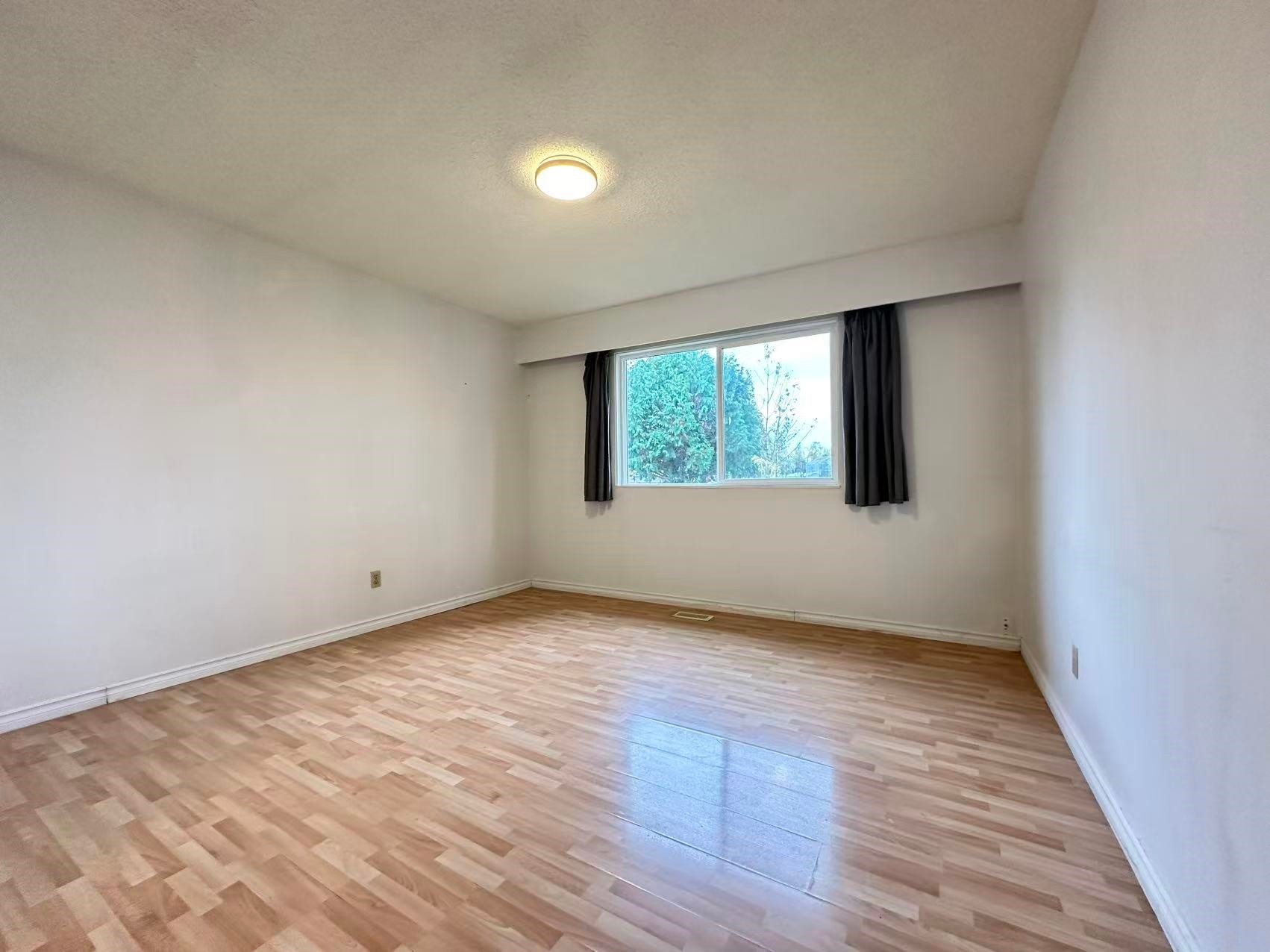 10280 Amethyst Avenue, Richmond, BC