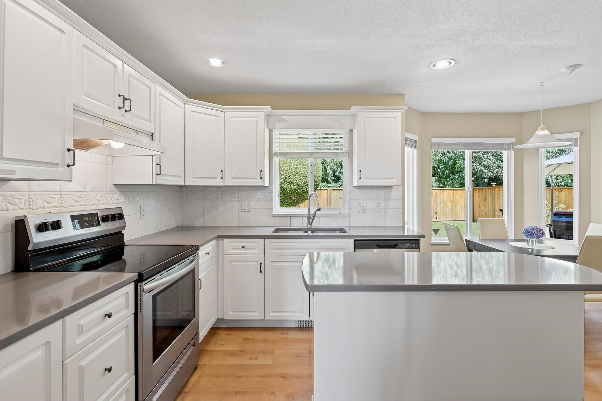 1237 Amazon Drive, Port Coquitlam, BC