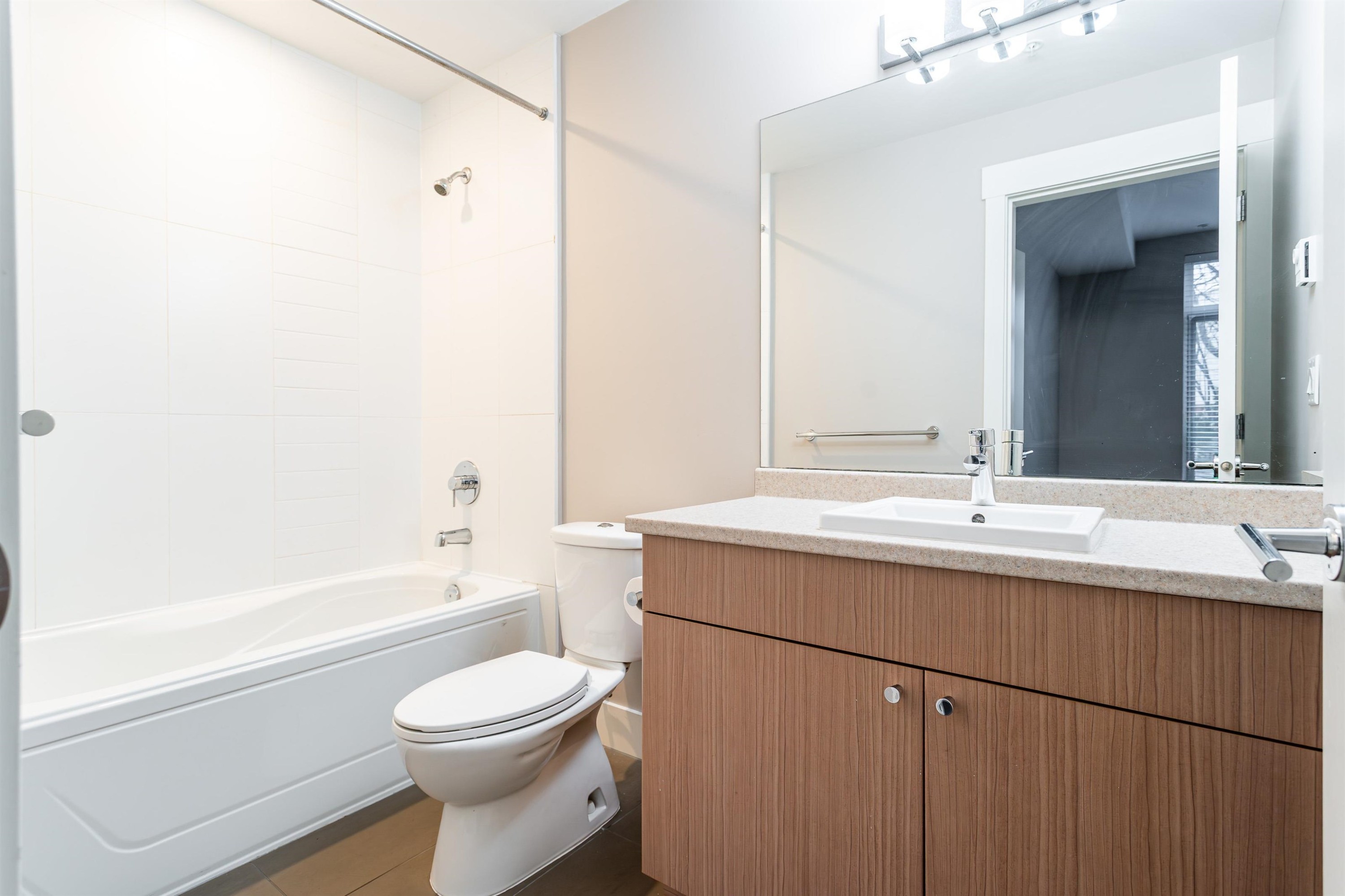 109-55 Eighth Avenue, New Westminster, BC