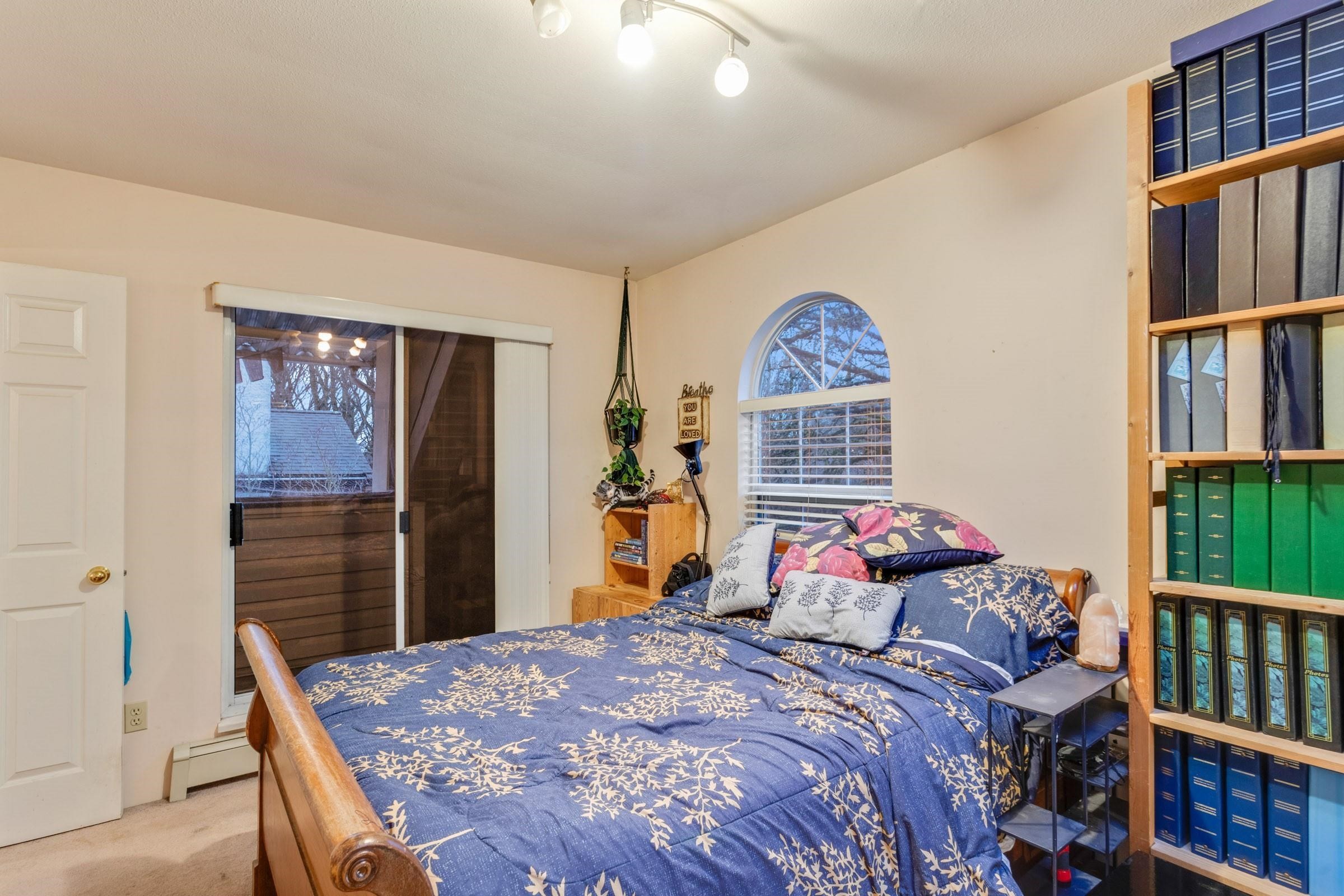 2586 8Th Avenue W, Vancouver, BC