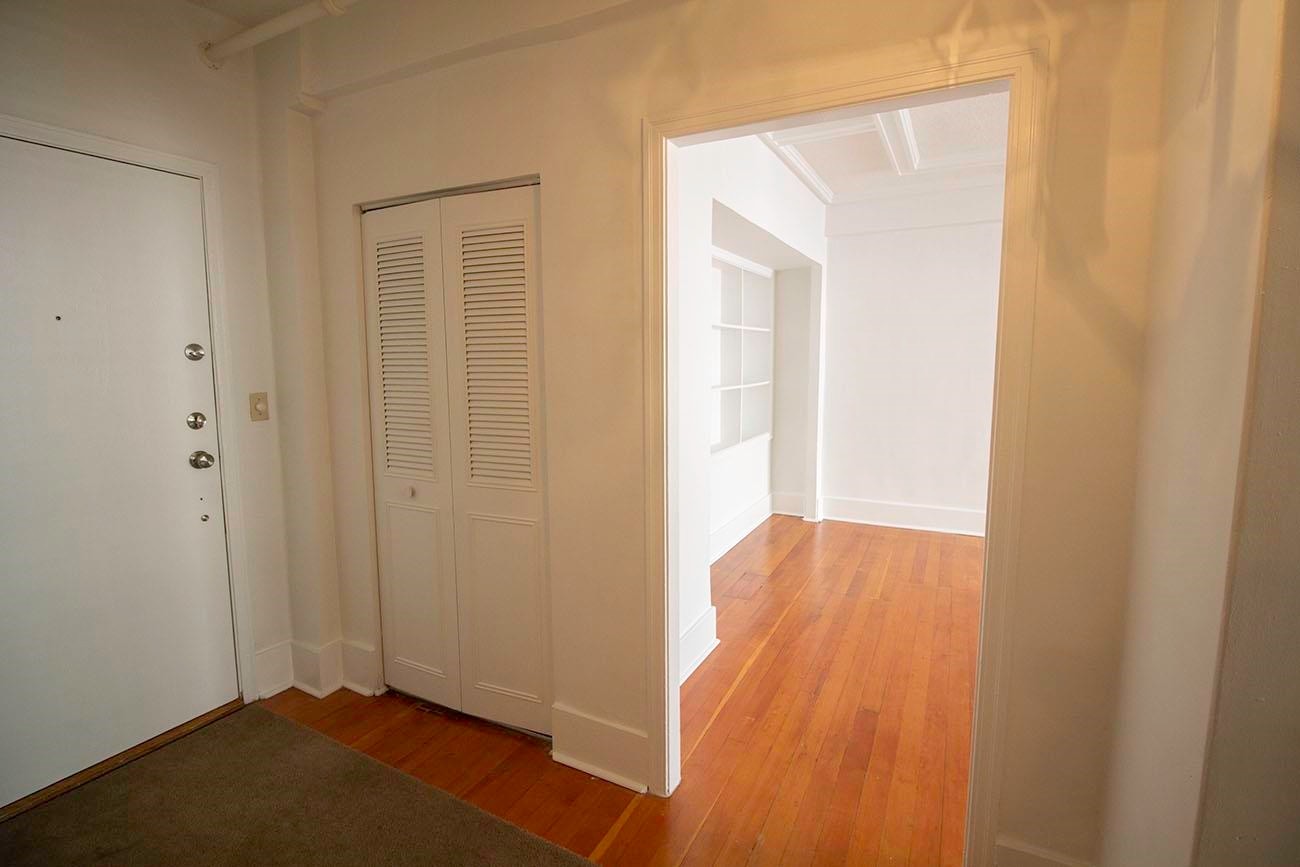 26-777 Burrard Street, Vancouver, BC