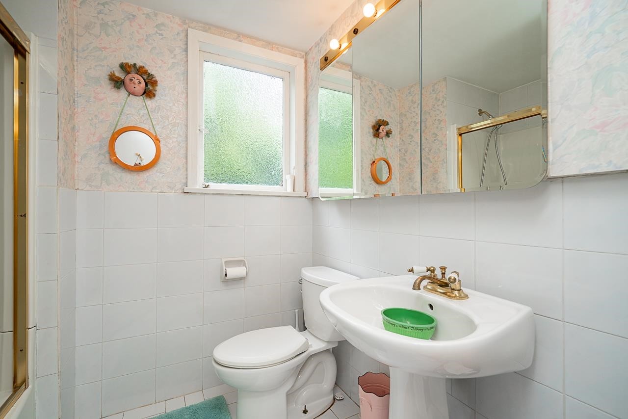 6138 Granville Street, Vancouver, BC