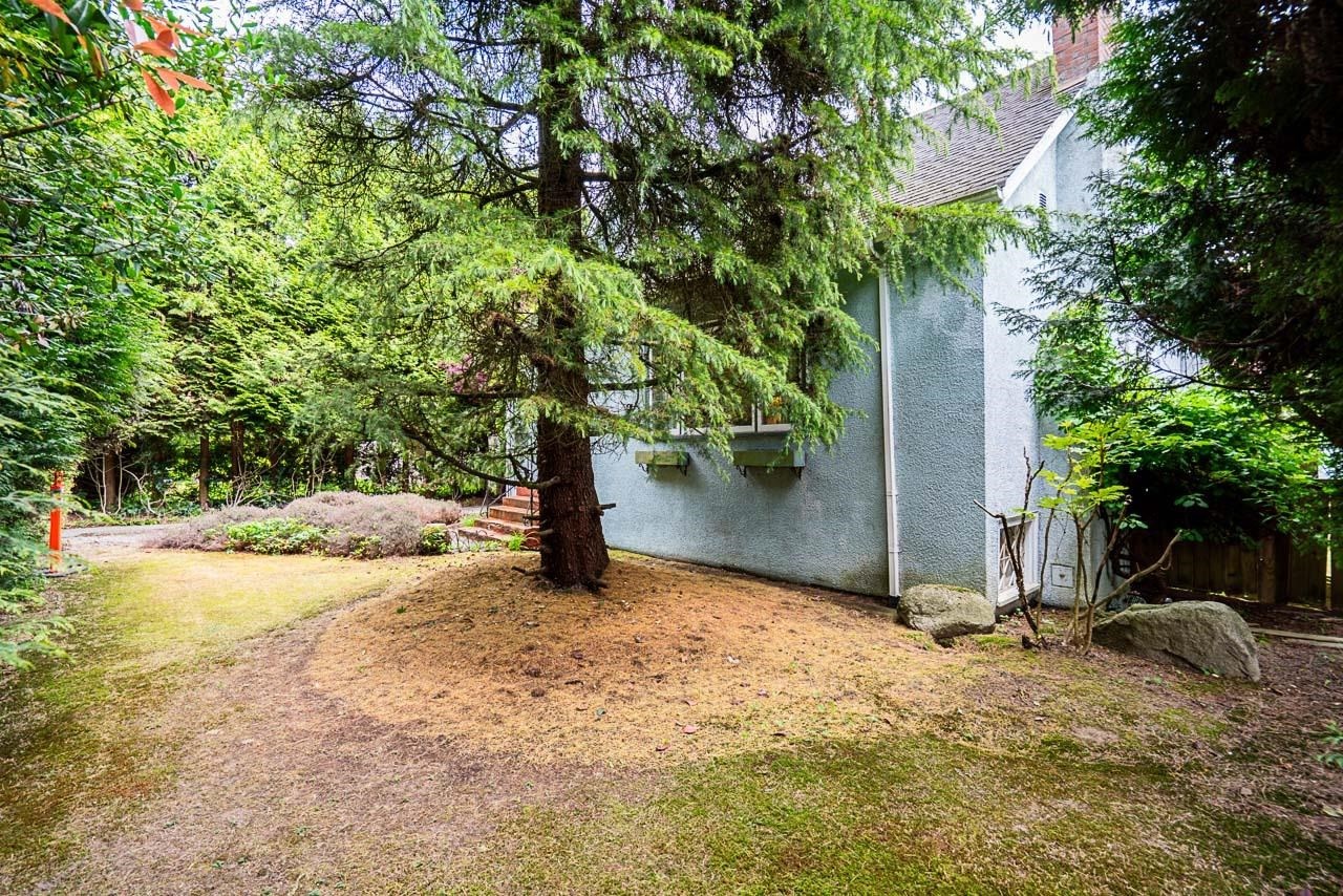 6138 Granville Street, Vancouver, BC