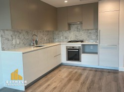 6xx-8181 Chester Street Vancouver, BC V5X 0J9