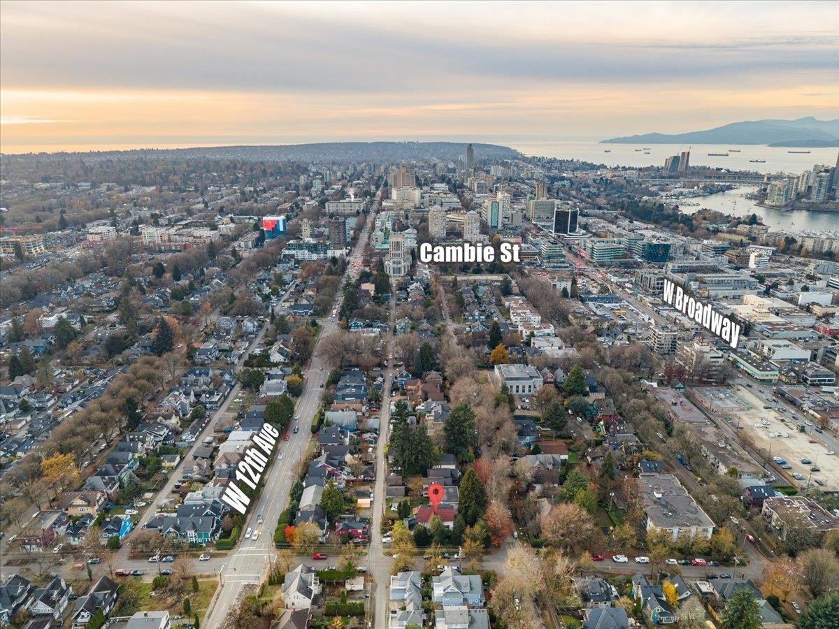 104 11Th Avenue W, Vancouver, BC