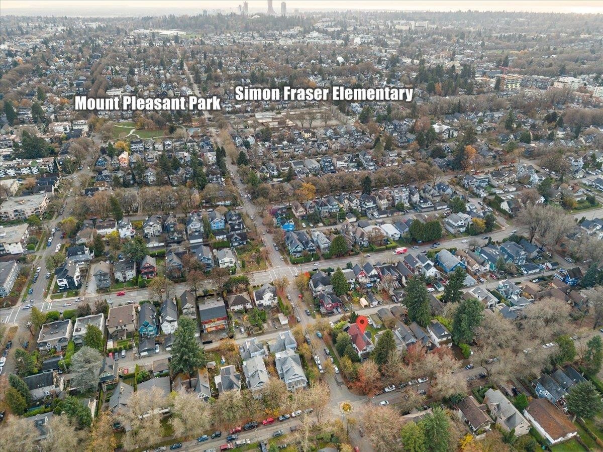 104 11Th Avenue W, Vancouver, BC