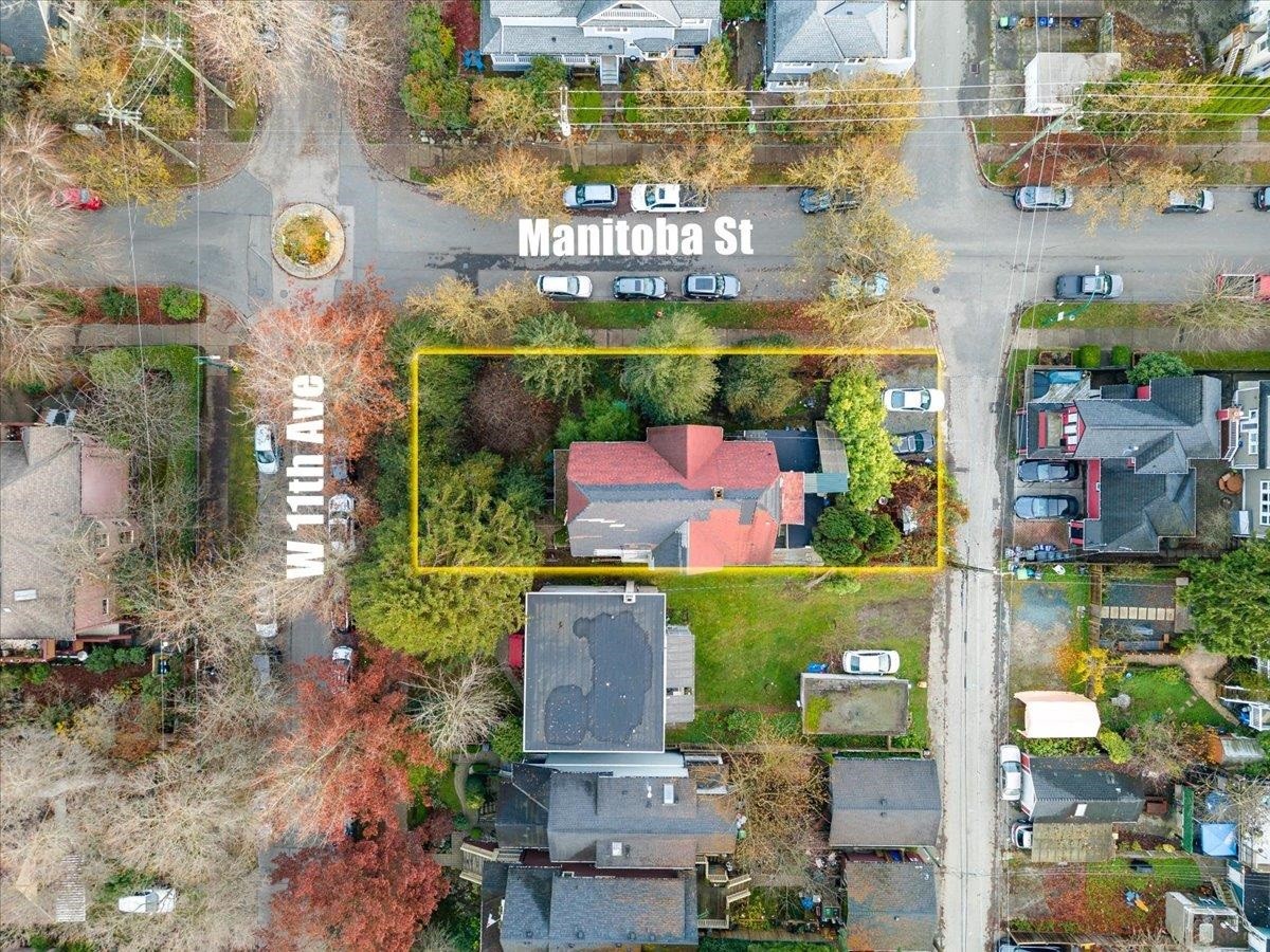 104 11Th Avenue W, Vancouver, BC