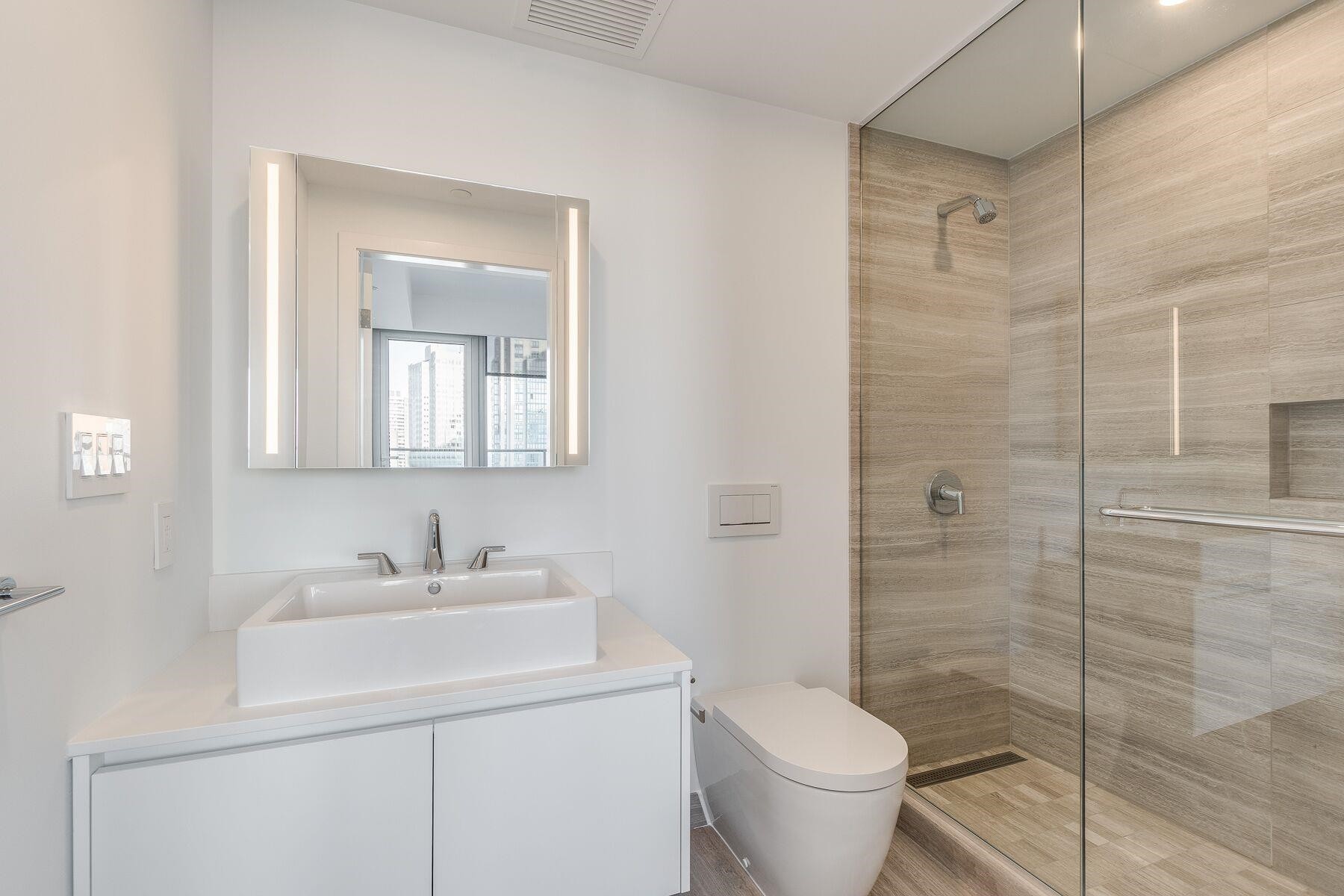 1207-1480 Howe Street, Vancouver, BC