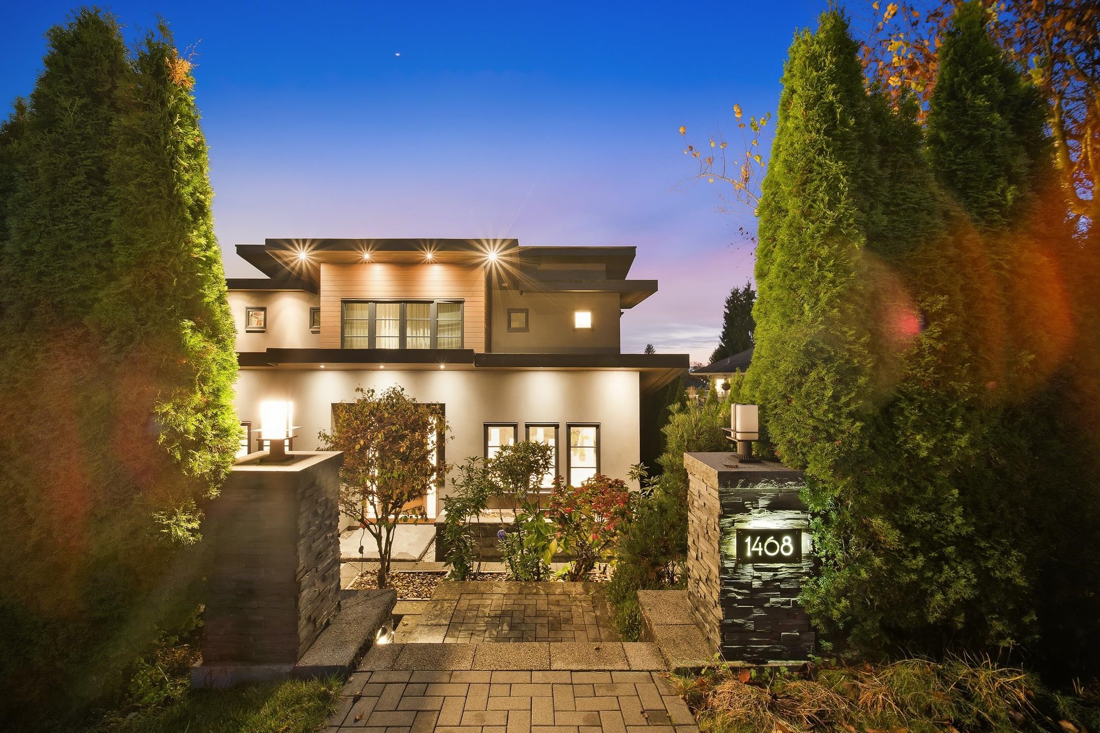 1468 Kings Avenue, West Vancouver, BC