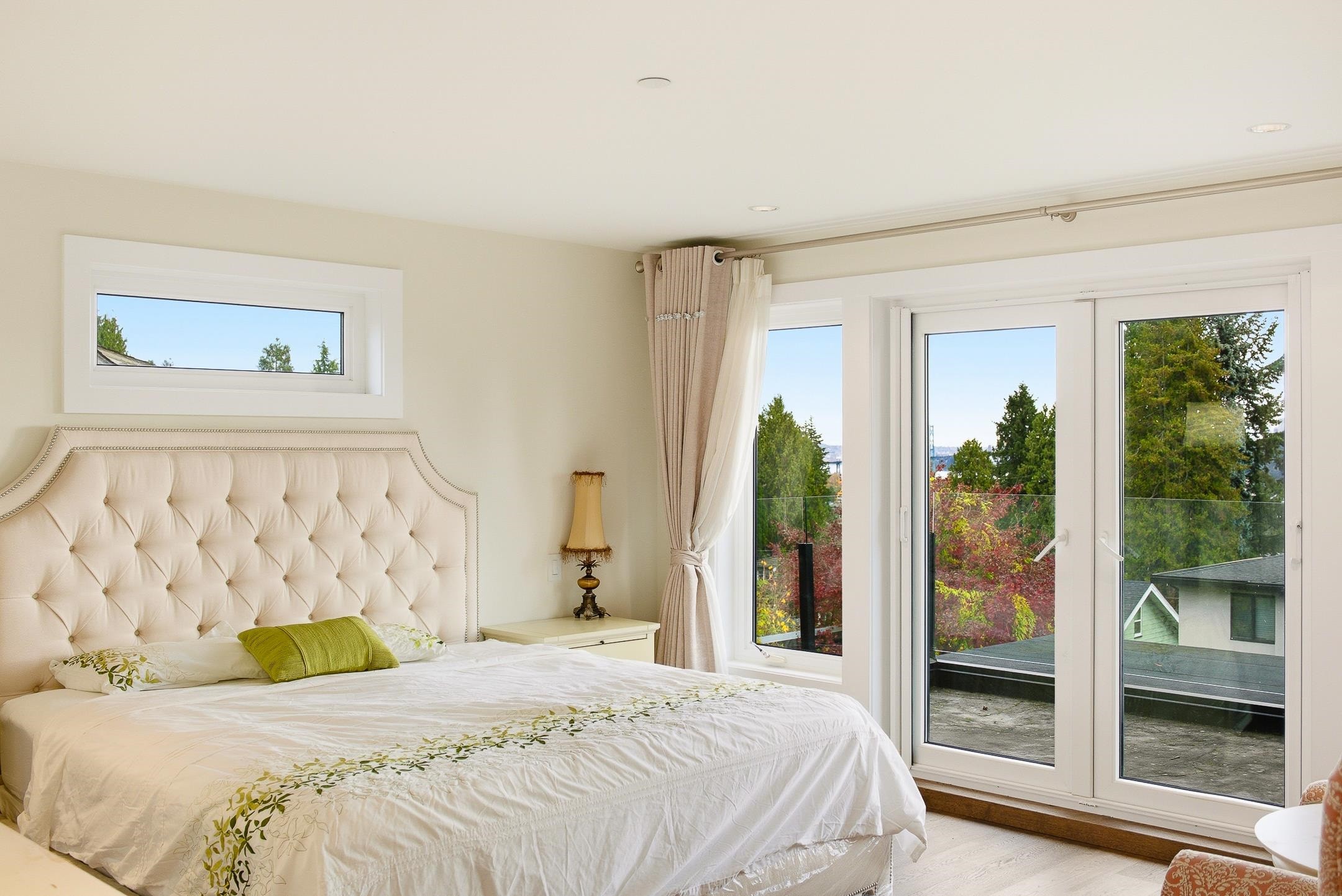 1468 Kings Avenue, West Vancouver, BC