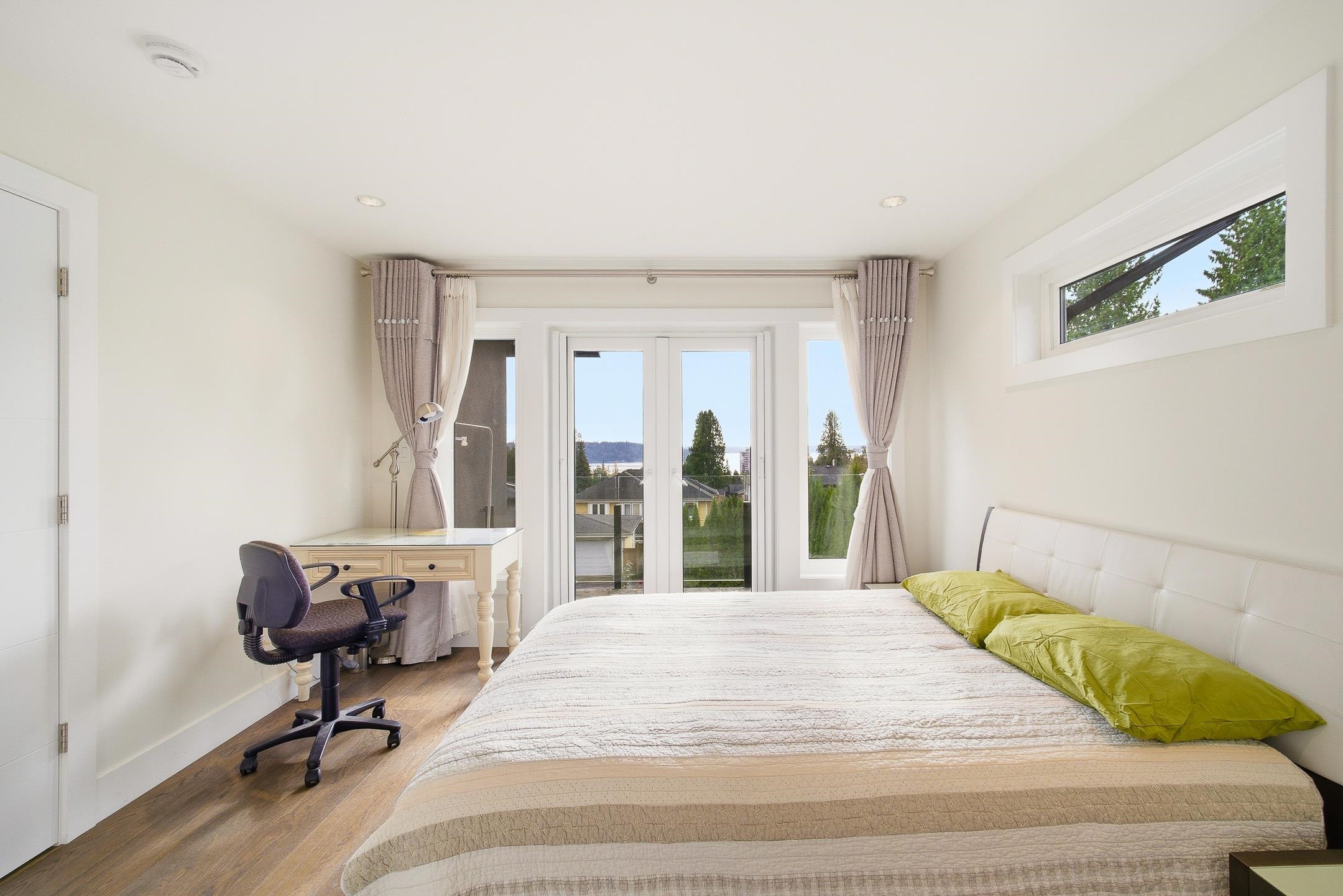 1468 Kings Avenue, West Vancouver, BC