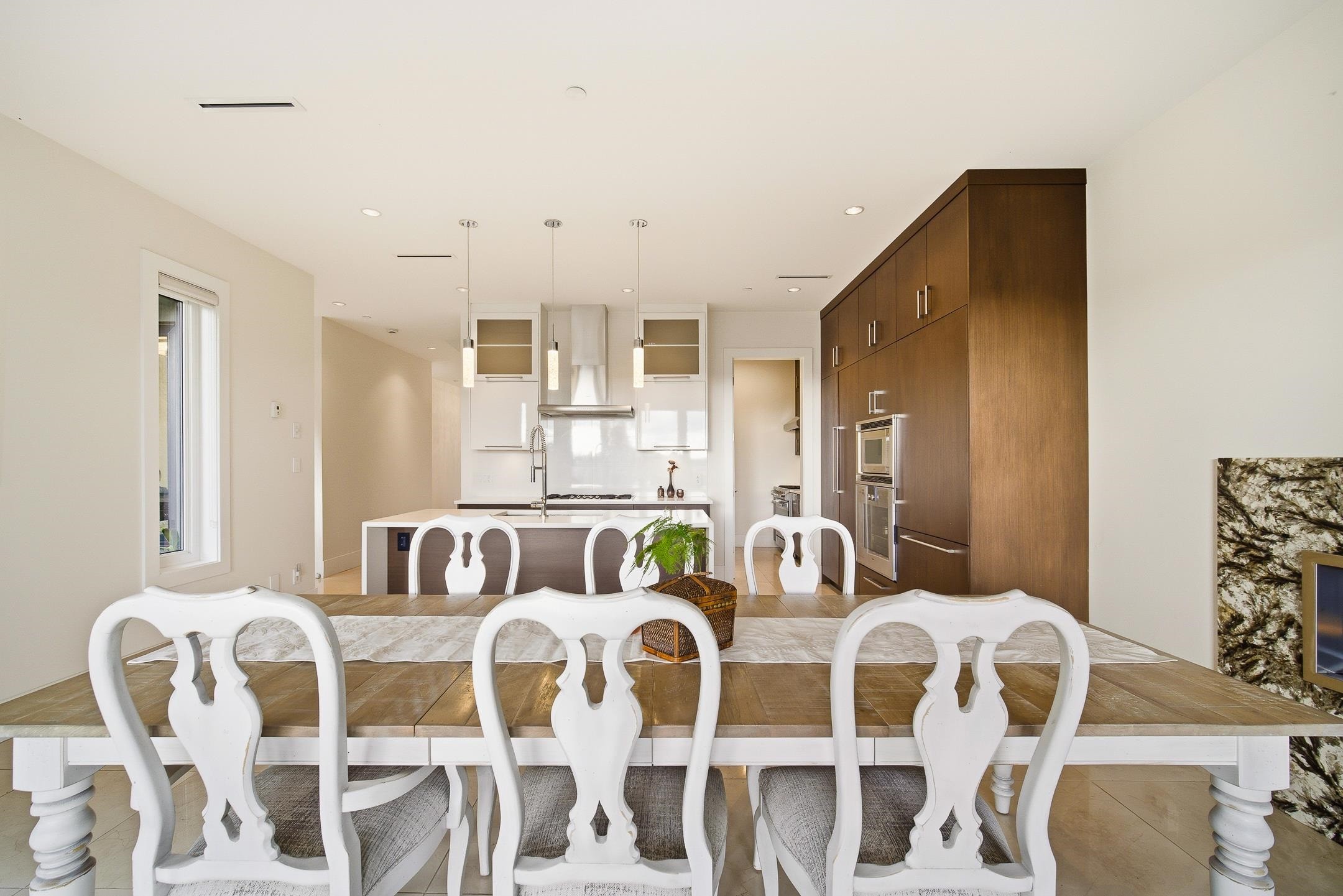 1468 Kings Avenue, West Vancouver, BC