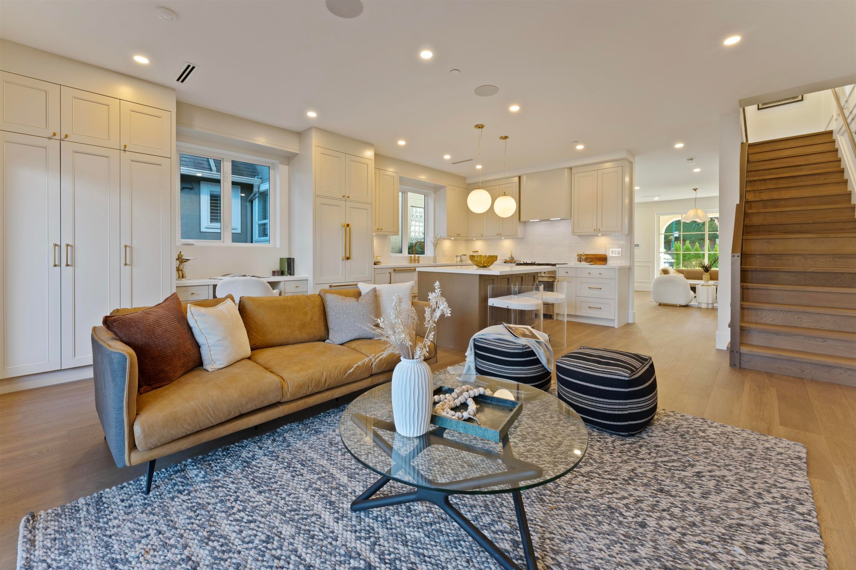 1759 16Th Avenue W, Vancouver, BC