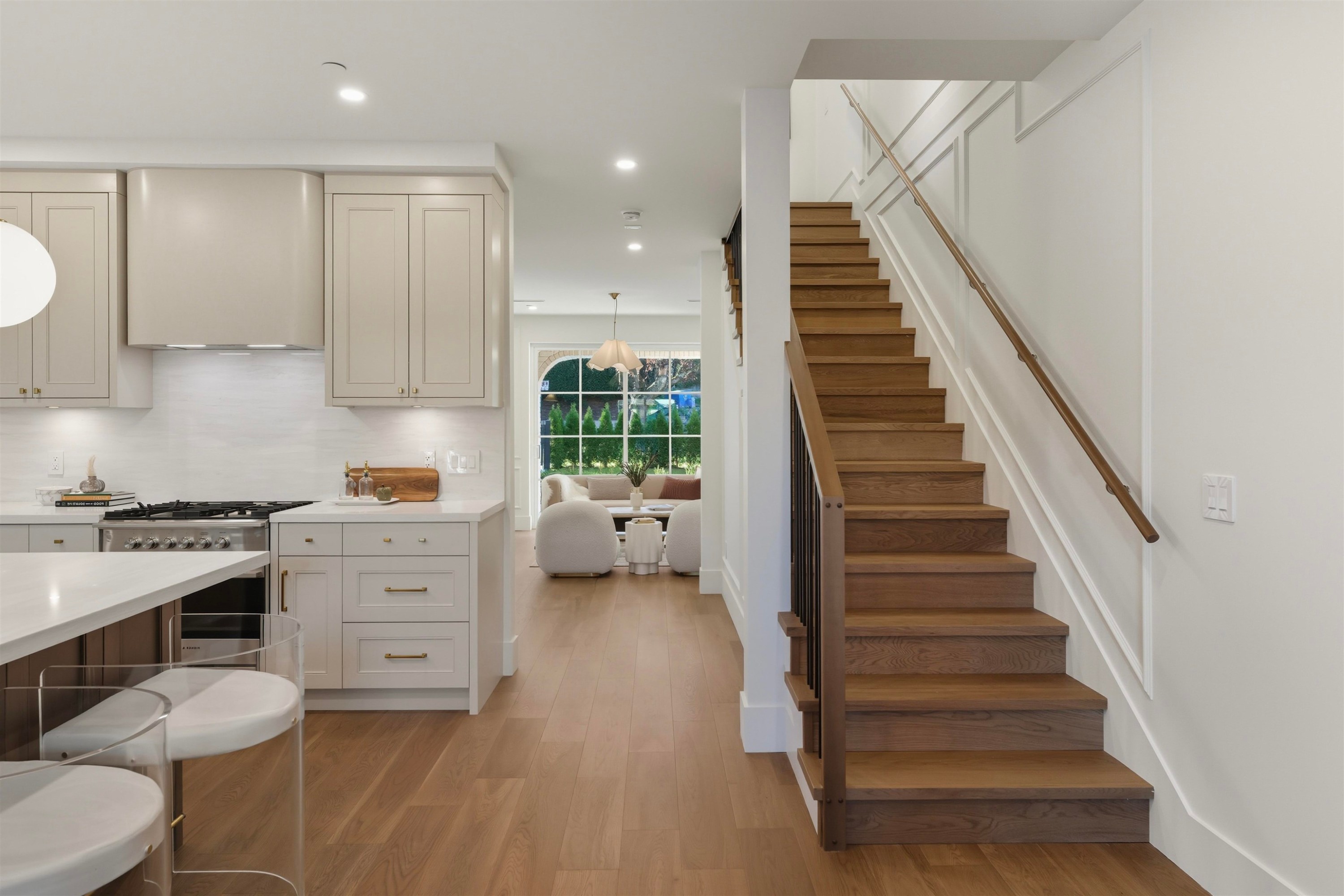 1759 16Th Avenue W, Vancouver, BC