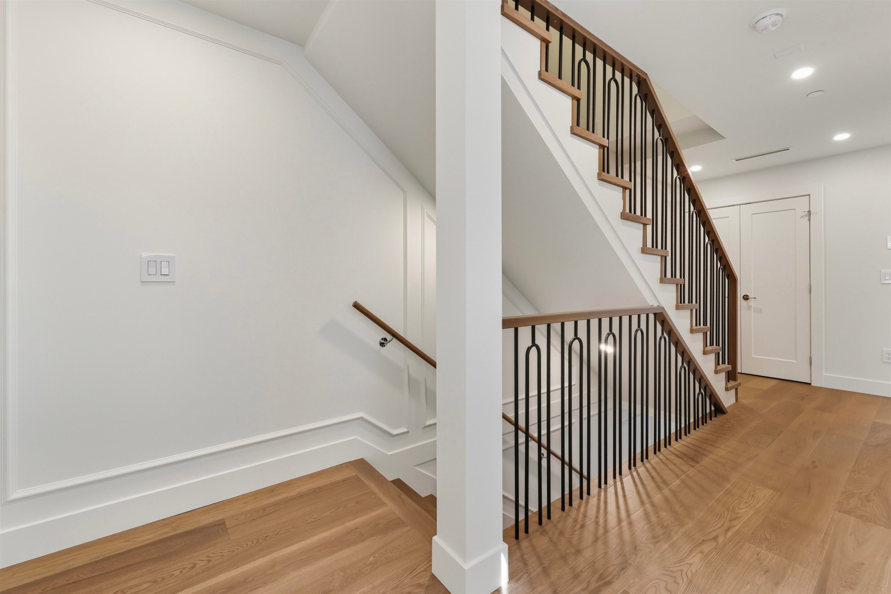 1759 16Th Avenue W, Vancouver, BC