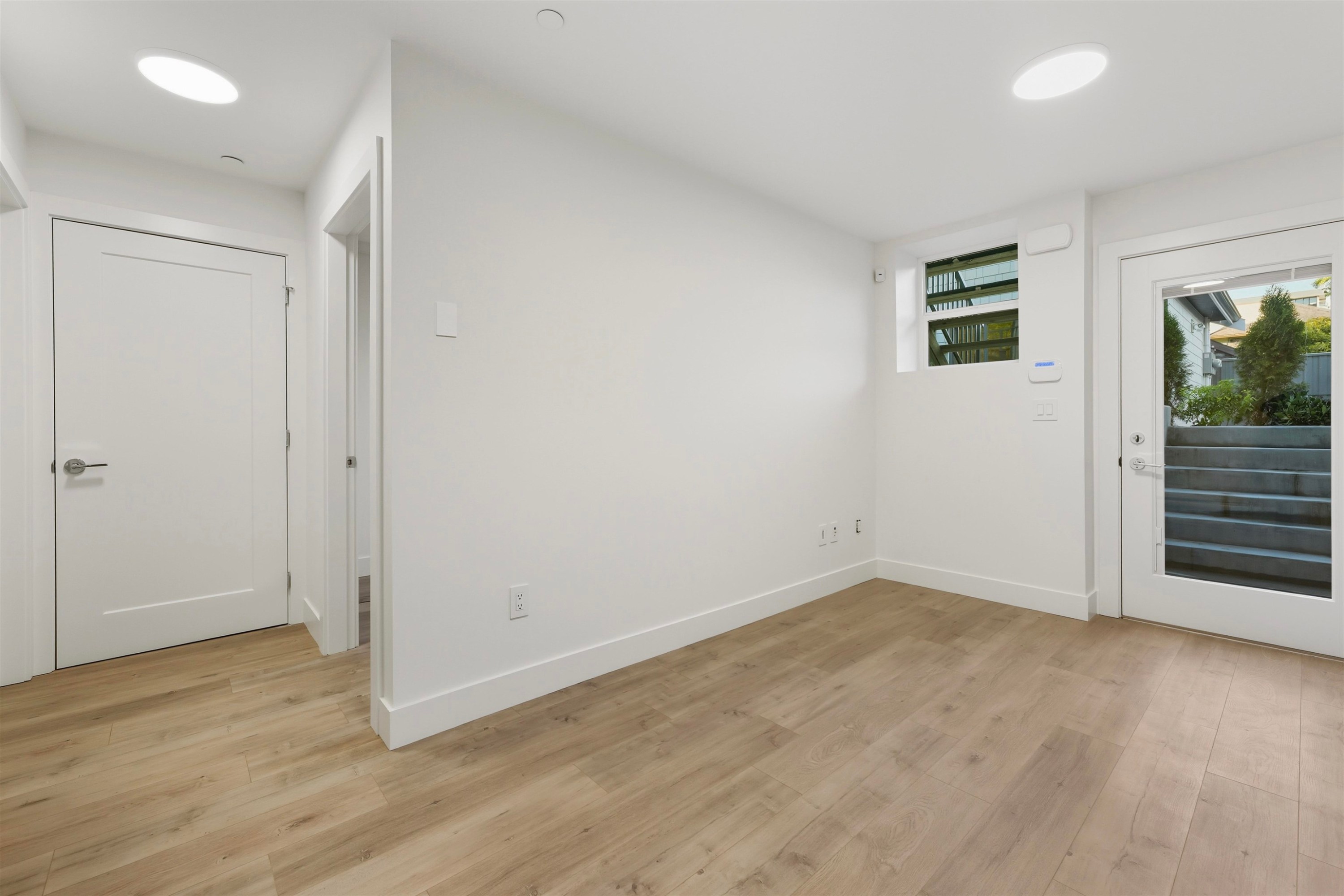 1759 16Th Avenue W, Vancouver, BC