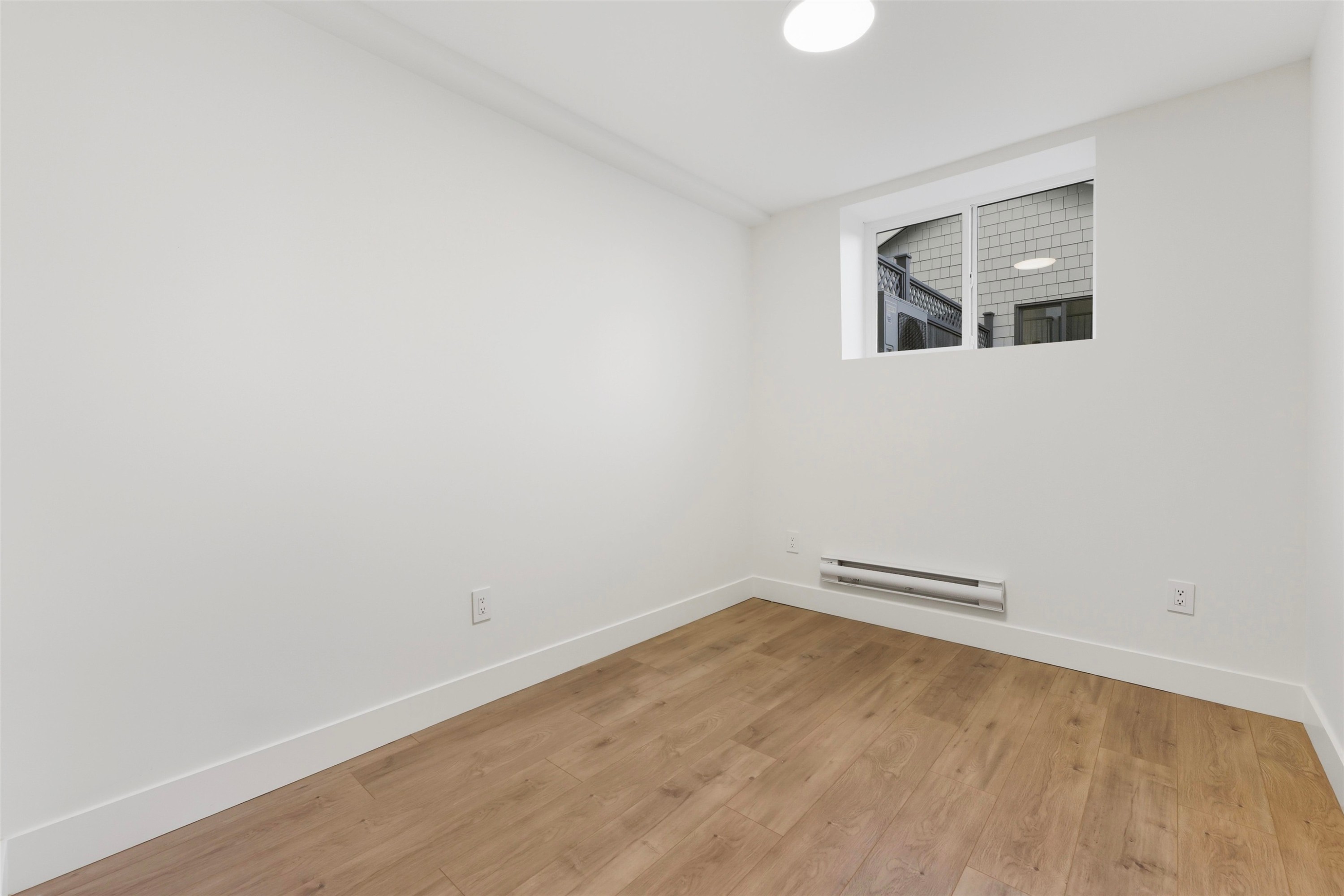 1759 16Th Avenue W, Vancouver, BC