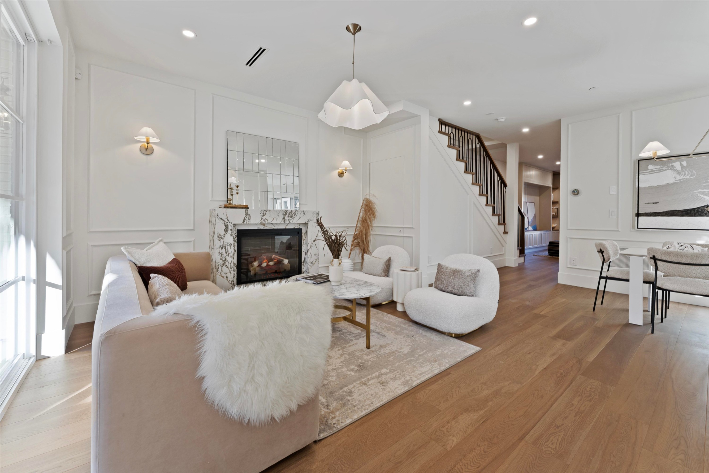 1759 16Th Avenue W, Vancouver, BC