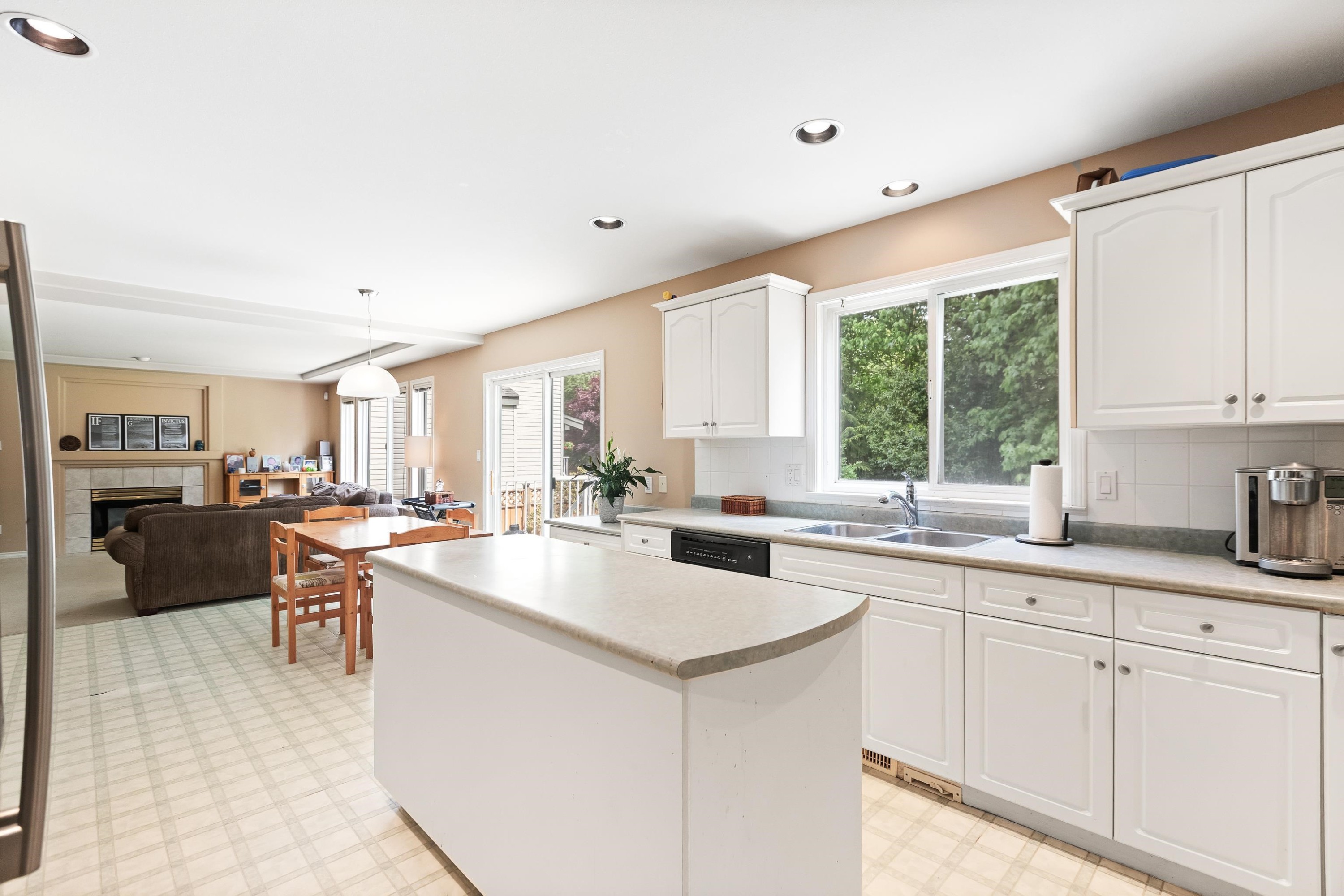 10610 238 Street, Maple Ridge, BC