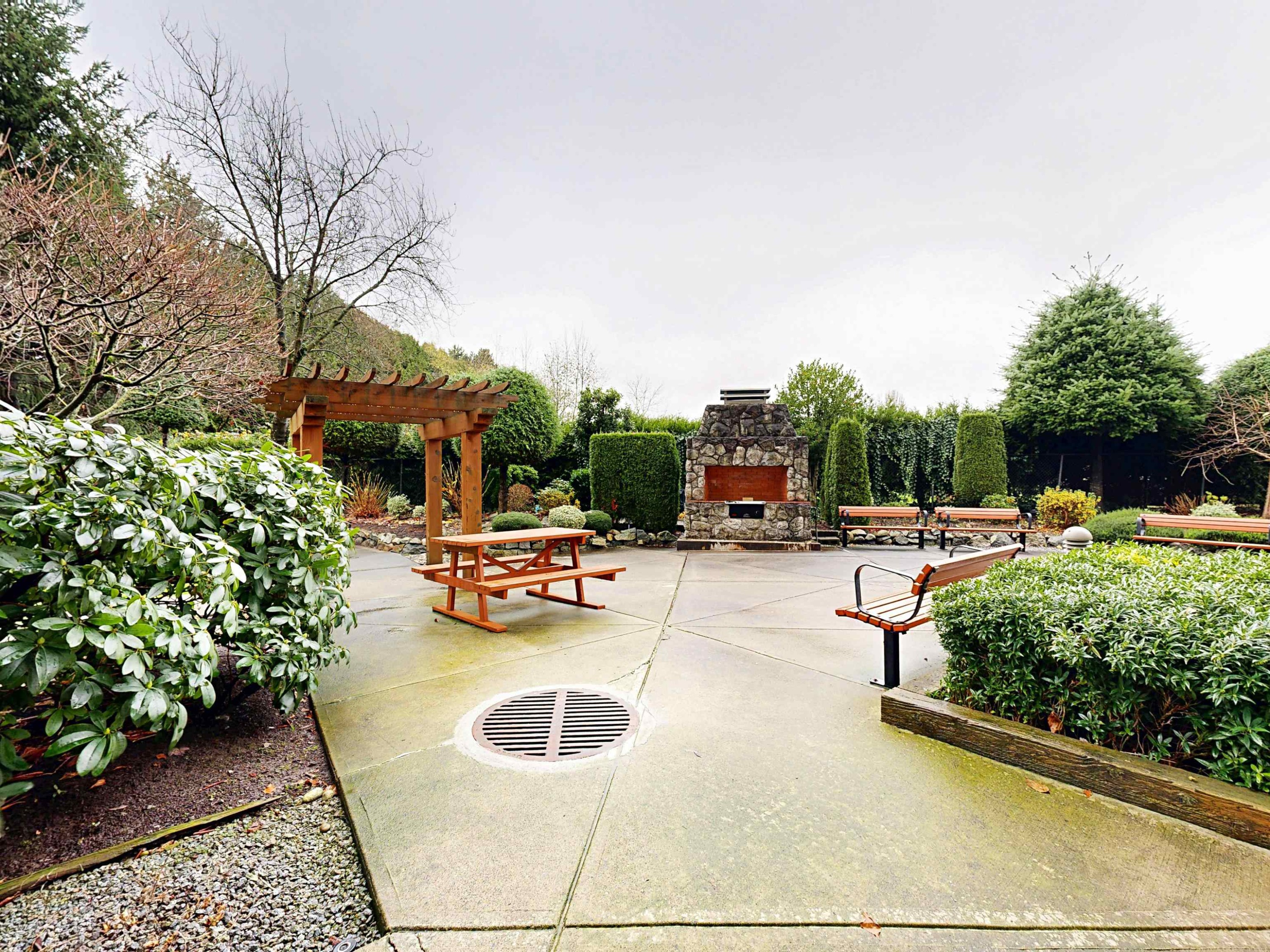 1607-4425 Halifax Street, Burnaby, BC