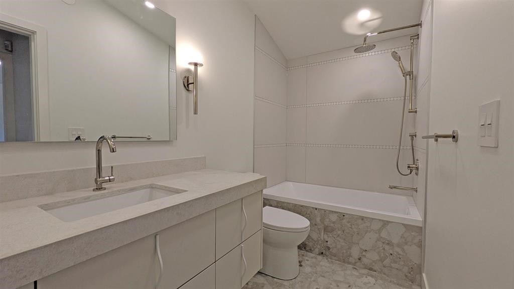 1139 33Rd Avenue W, Vancouver, BC