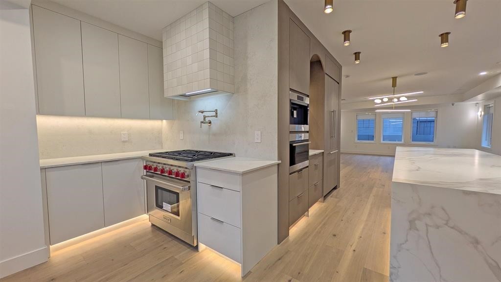 1139 33Rd Avenue W, Vancouver, BC