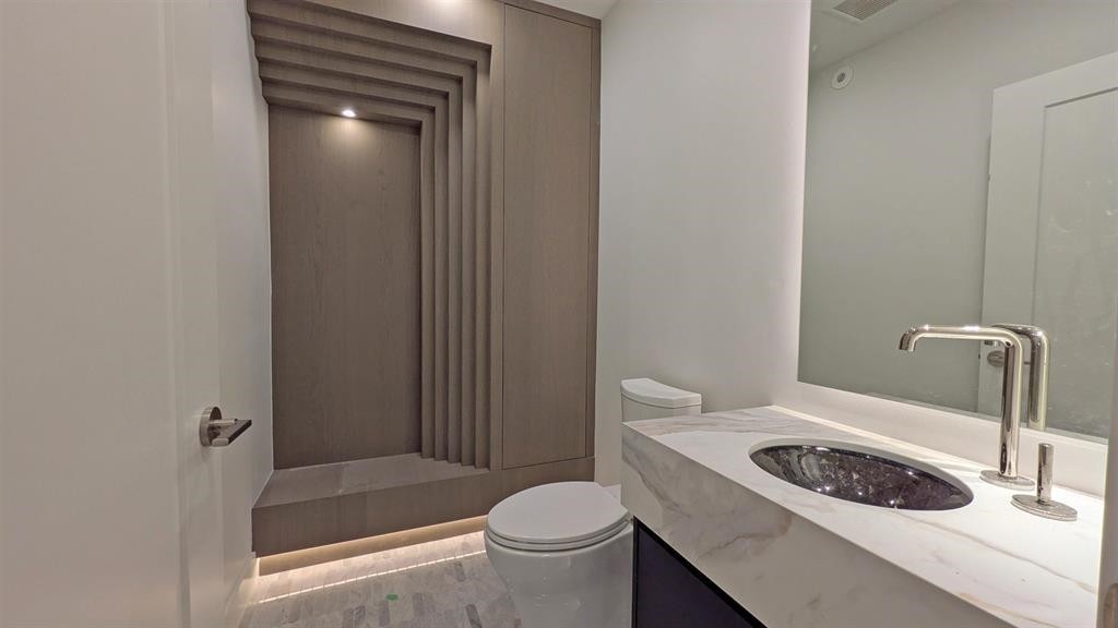 1139 33Rd Avenue W, Vancouver, BC