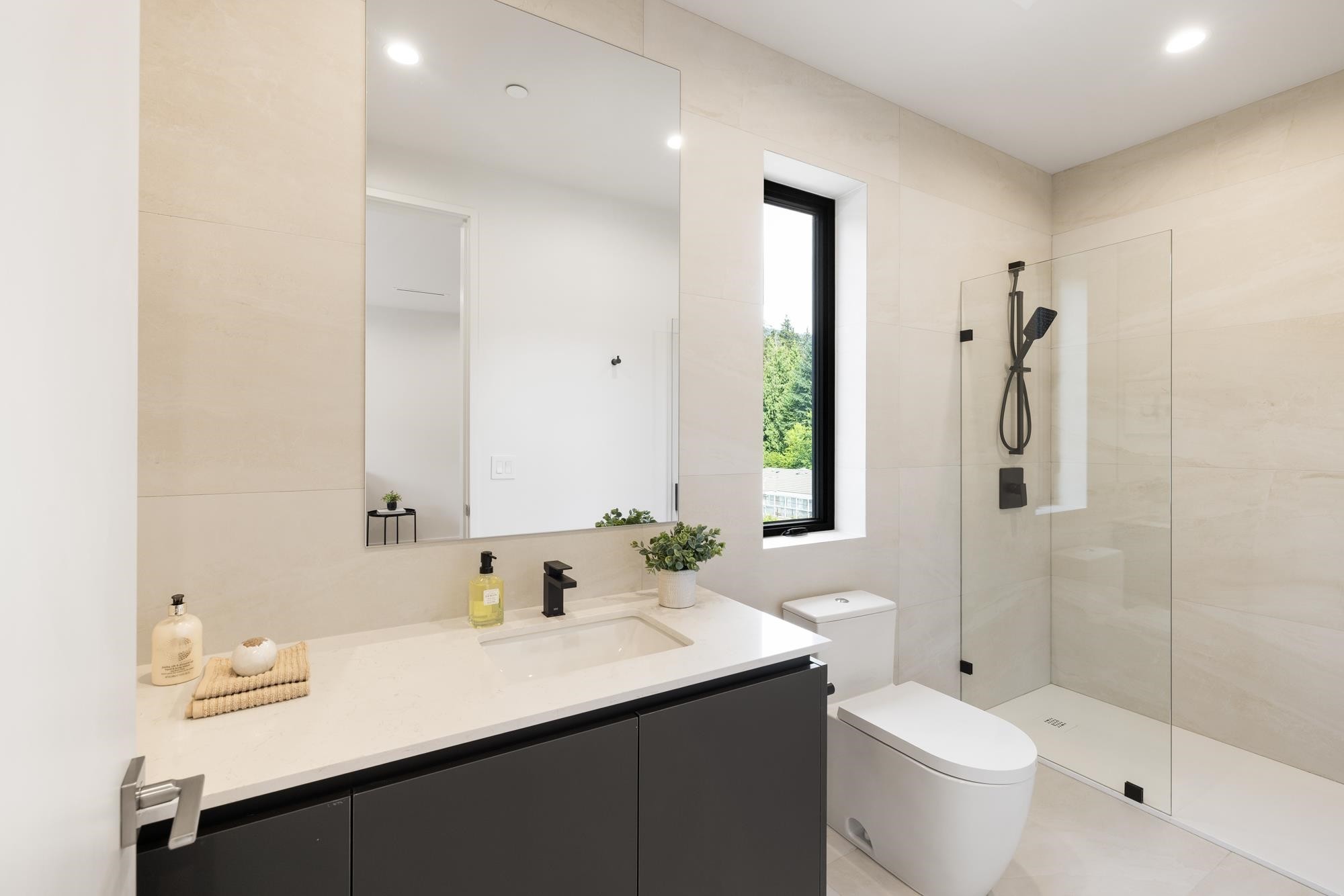 620 Kenwood Road, West Vancouver, BC