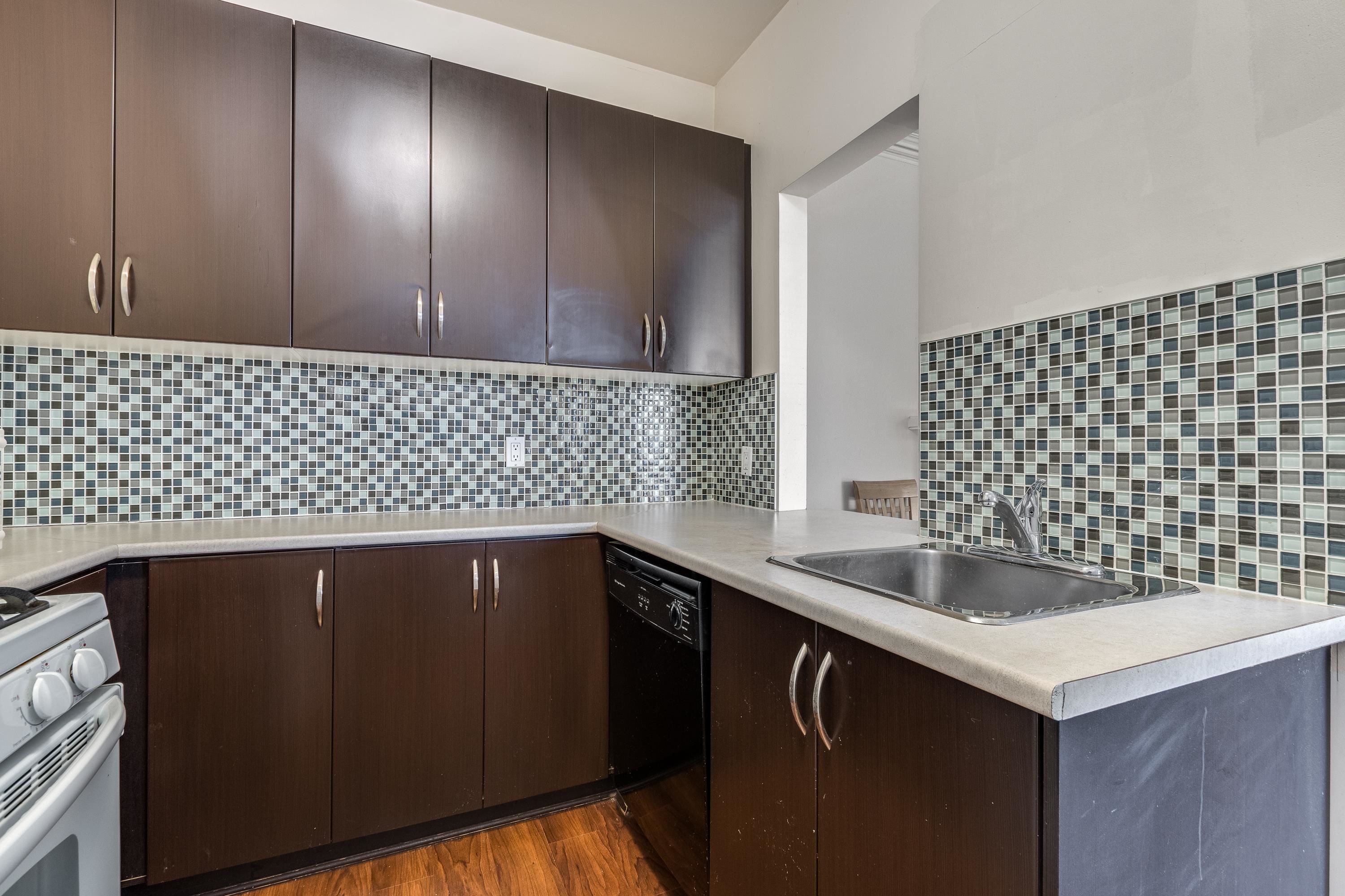 2-935 Jervis Street, Vancouver, BC