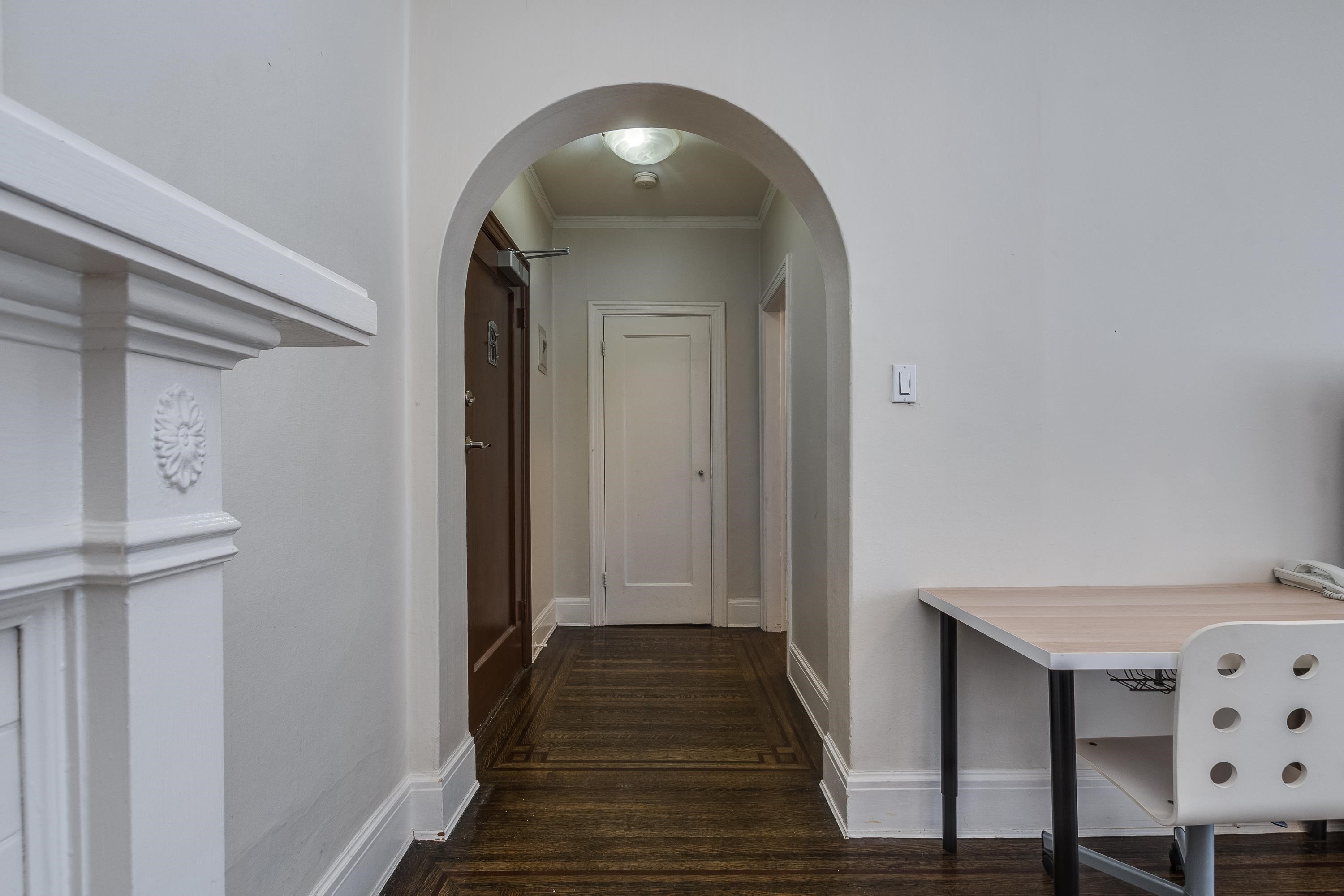 2-935 Jervis Street, Vancouver, BC