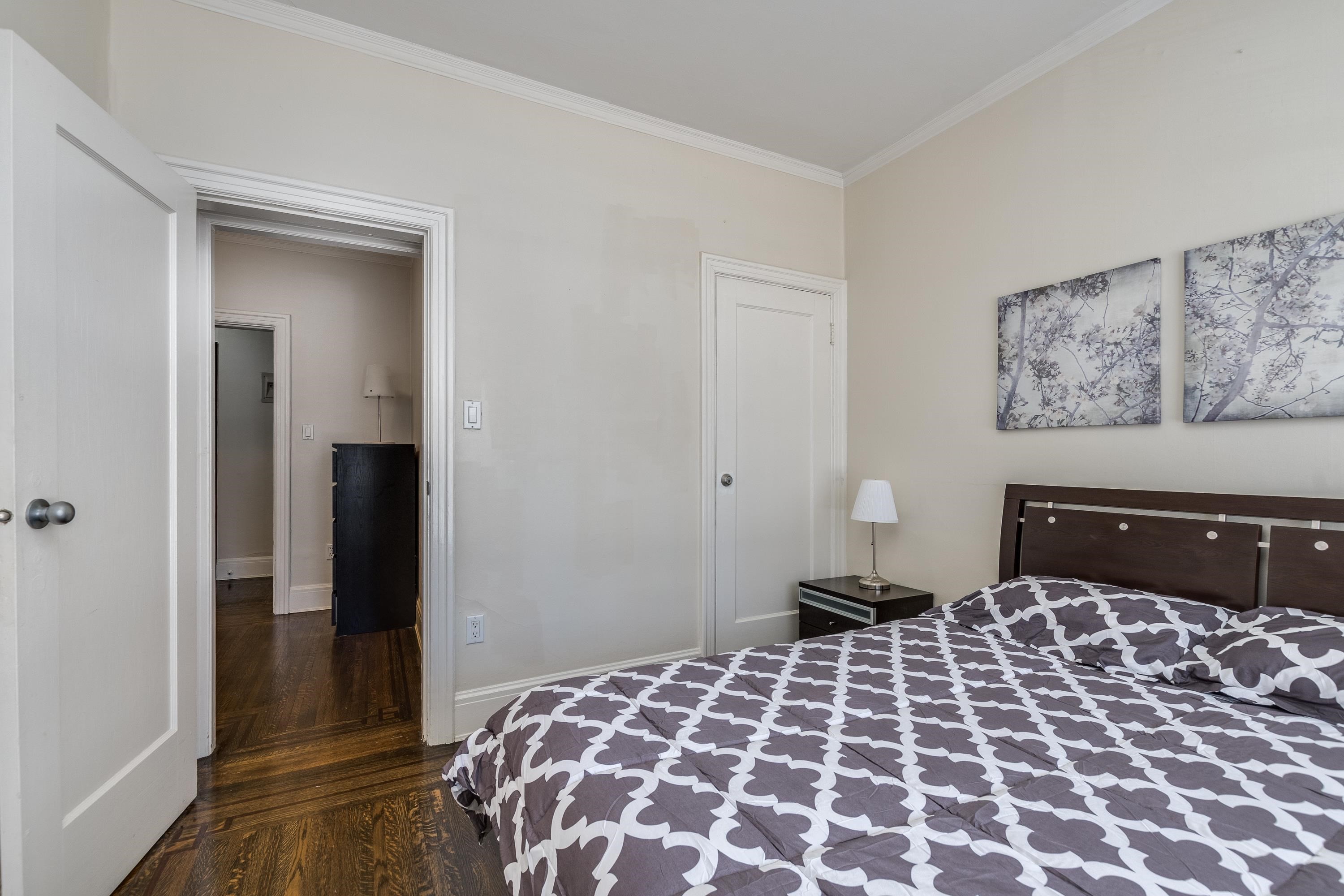 2-935 Jervis Street, Vancouver, BC