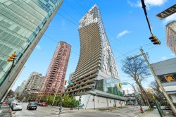 601-1568 Alberni Street Vancouver, BC V6G 0E3
