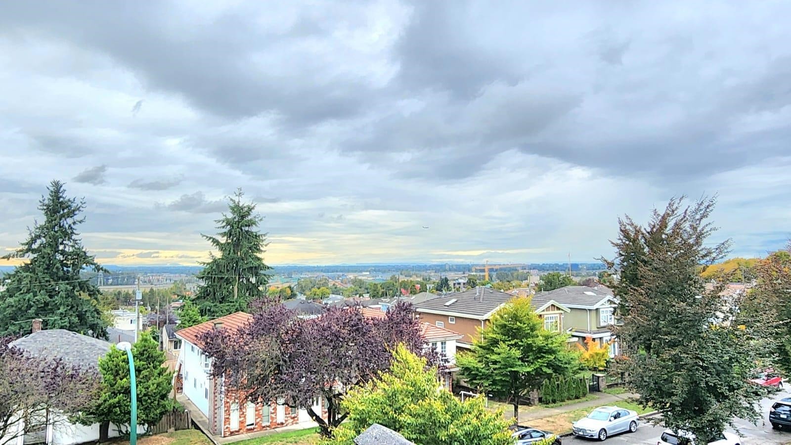 Main+Up-1391 61 Avenue E, Vancouver, BC