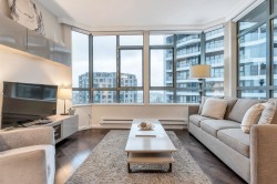 1306-1383 Howe Street Vancouver, BC V6Z 2R5