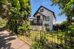 468 Garrett Street New Westminster, BC V3L 3S4