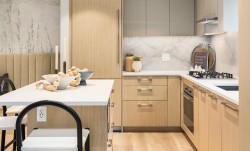 1107-5860 Olive Avenue Burnaby, BC V5H 2P4