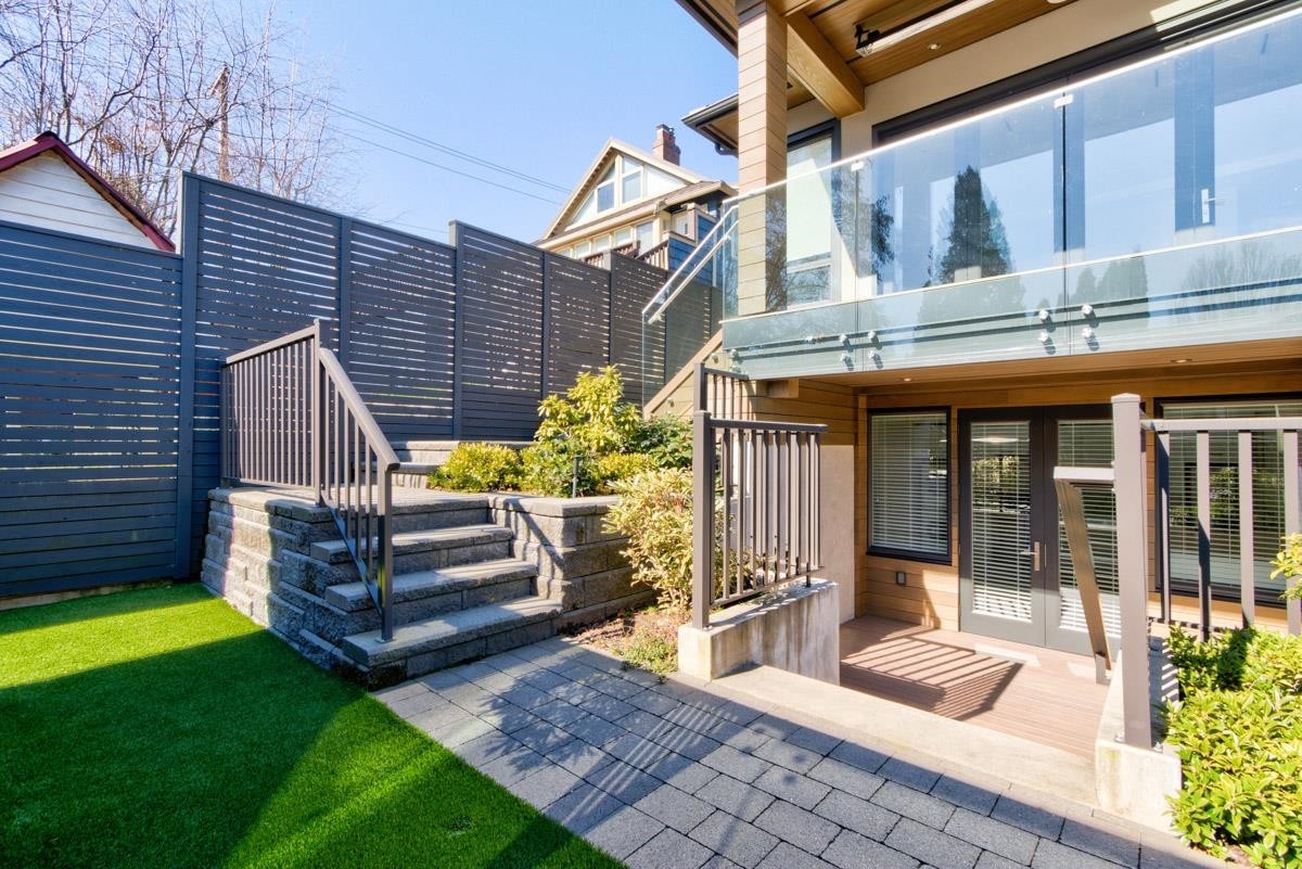 1488 Jefferson Avenue, West Vancouver, BC
