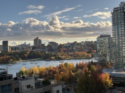 1204-1323 Homer Street Vancouver, BC V6B 5T1