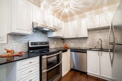 19-12449 191 Street Pitt Meadows, BC V3Y 2R4