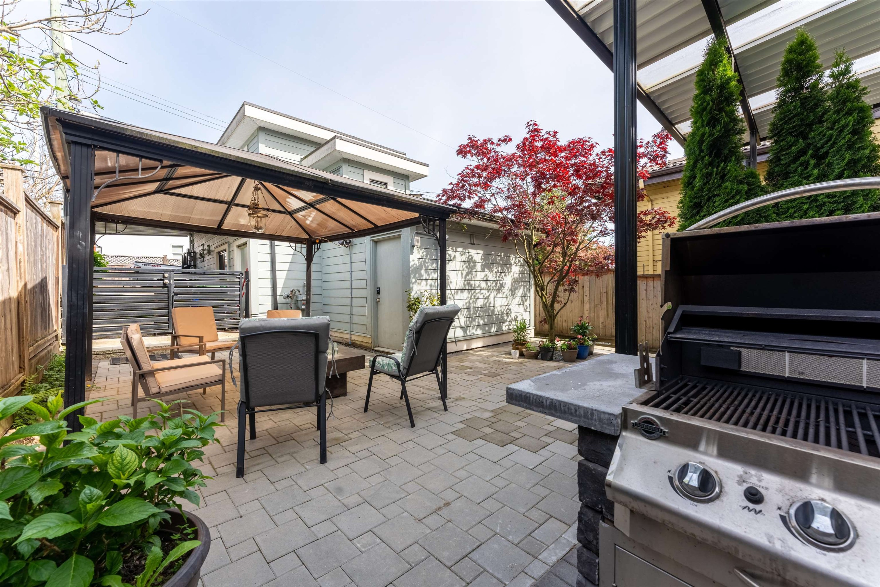 7380 Ontario Street, Vancouver, BC