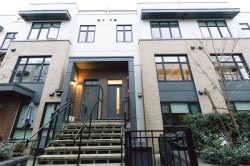 267-2035 Glenaire Drive North Vancouver, BC V7P 1Y2