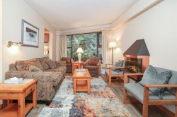 6A-2561 Tricouni Place Whistler, BC V8E 0A8