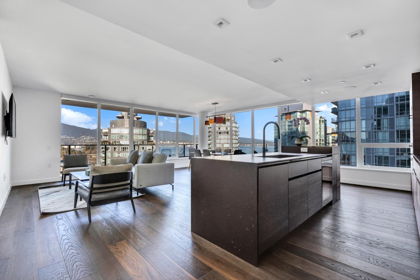 150X-620 Cardero Street, Vancouver, BC