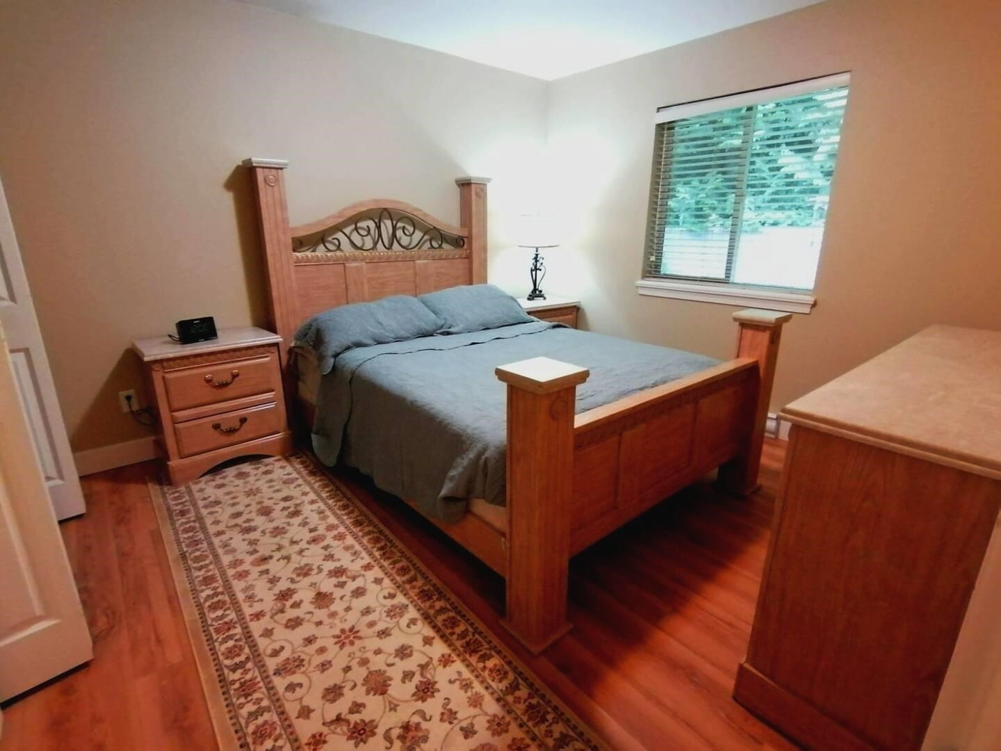 Bsmt-536 Webster Avenue, Coquitlam, BC