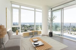 1306-7683 Park Crescent Burnaby, BC V3N 0J3