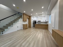 3-1577 58th Avenue E Vancouver, BC V5P 2C1